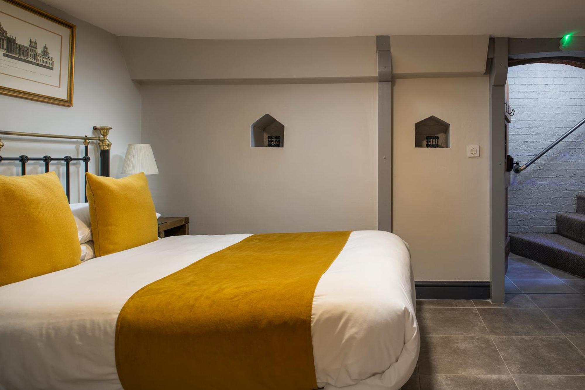 สปริงฟิดล์ เฮาส์ Bed & Breakfast โคลส์ฮิลล์ ห้อง รูปภาพ
