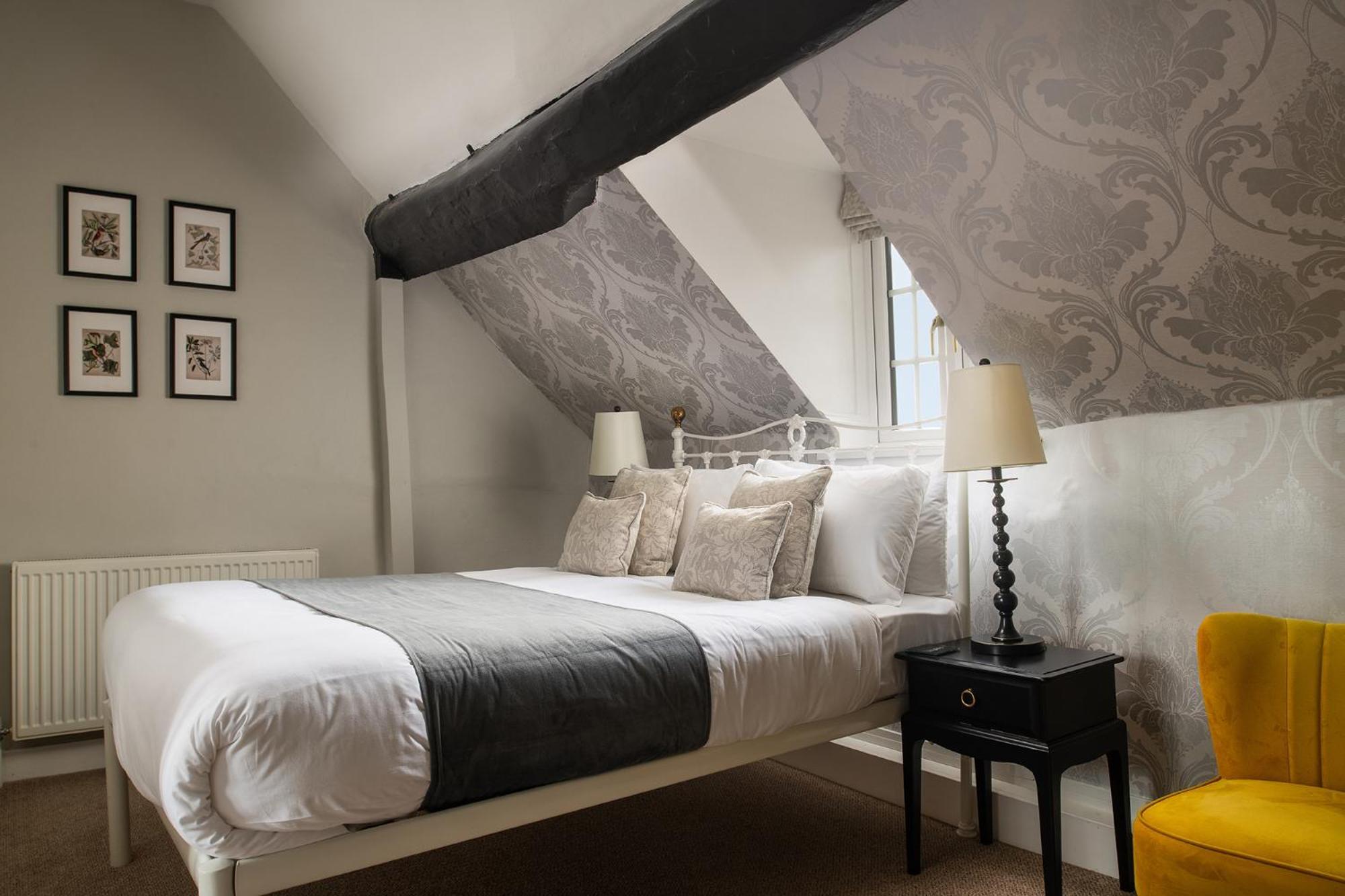 สปริงฟิดล์ เฮาส์ Bed & Breakfast โคลส์ฮิลล์ ห้อง รูปภาพ